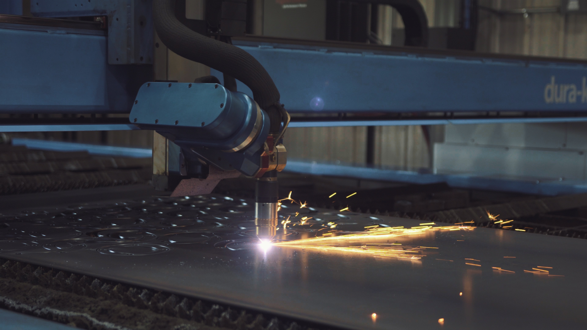 CNC plasma cutter